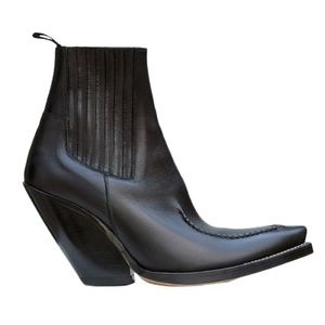 Celine Santiago Western Inspired Ankle Boots European Size 39.5/US 9 Phone Philo